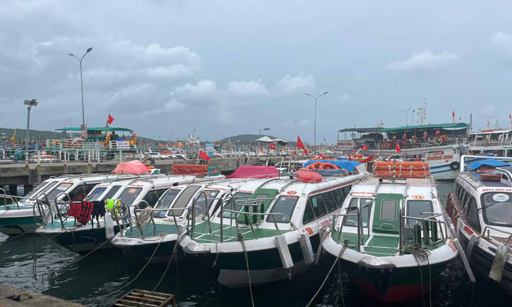 Chủ doanh nghiệp ca nô lật ở Phú Quốc: Mong xoa dịu nỗi đau gia đình nạn nhân