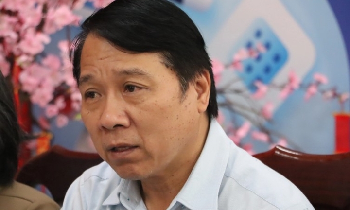 Dùng máy tán sỏi sai quy định, Cựu GĐ BV Đa khoa vùng Tây Nguyên lĩnh án treo