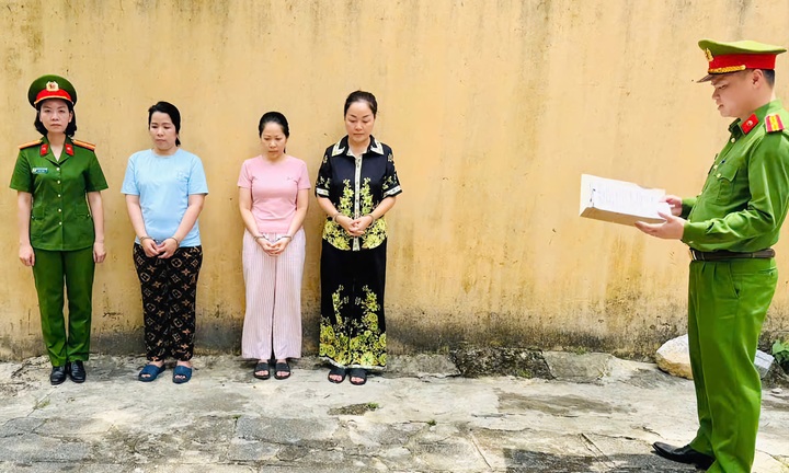 Đường dây buôn lậu hơn 30.000 viên kim cương: Khởi tố nhiều chủ tiệm vàng ở TP.HCM