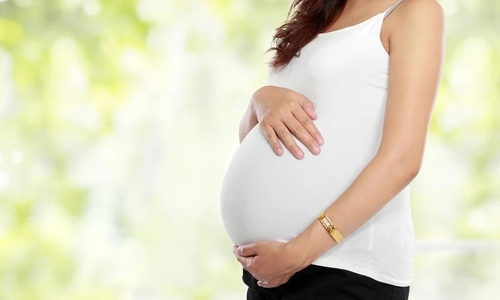 Ra máu suốt 3 tháng, phát hiện thai 16 tuần kèm biến chứng nguy hiểm