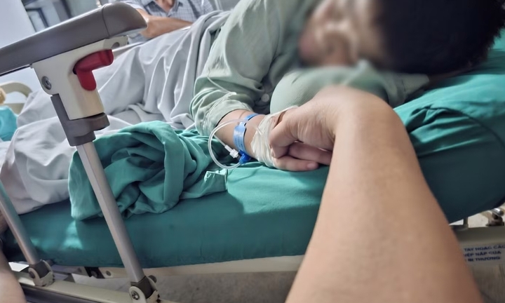 Học sinh phải phẫu thuật vì bị nhét dị vật vào hậu môn: UBND xã ở Hà Nội báo cáo thế nào?