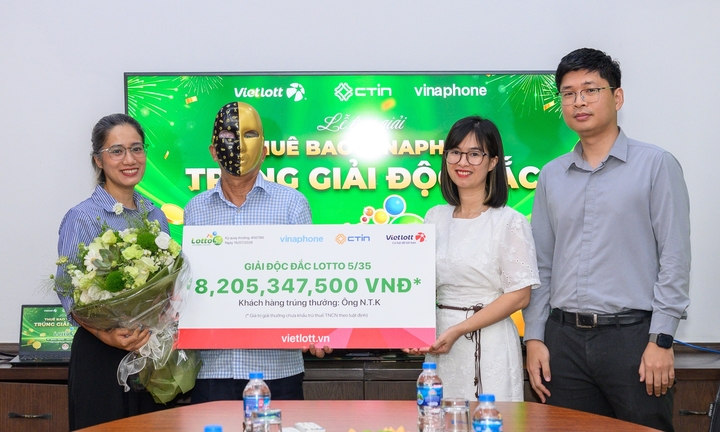 Làm vườn xong, người đàn ông nhận tin trúng độc đắc Vietlott hơn 8 tỷ đồng