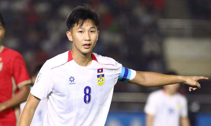 Malaysia 4-0 Lào: Sao Việt kiều 'im tiếng'
