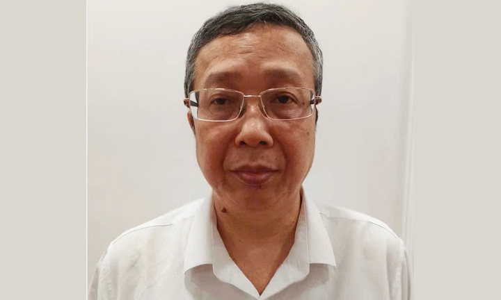 Bắt giam Thứ trưởng Bộ Nông nghiệp và Môi trường Hoàng Trung tội nhận hối lộ