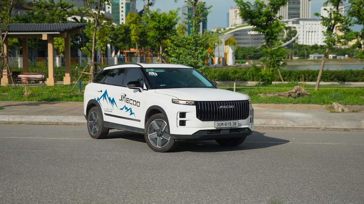 Jaecoo J7 PHEV có gì đặc biệt cạnh tranh SUV Nhật, Hàn?