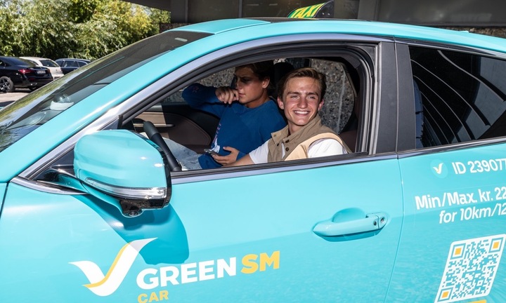 Green SM chính thức ra mắt dịch vụ taxi thuần điện tại Đan Mạch