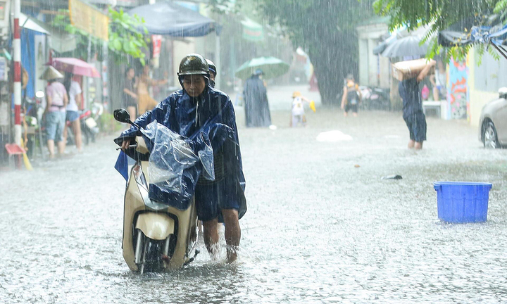 Dự báo thời tiết 3/8: Miền Bắc có nơi mưa to đến rất to, đề phòng dông lốc