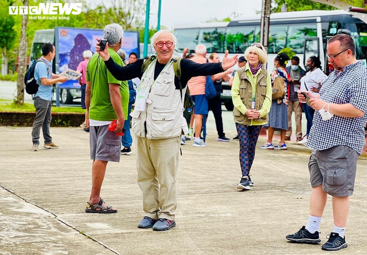 Ảnh: Hai khu di sản văn hóa thế giới ở Quảng Nam ken đặc du khách - 9