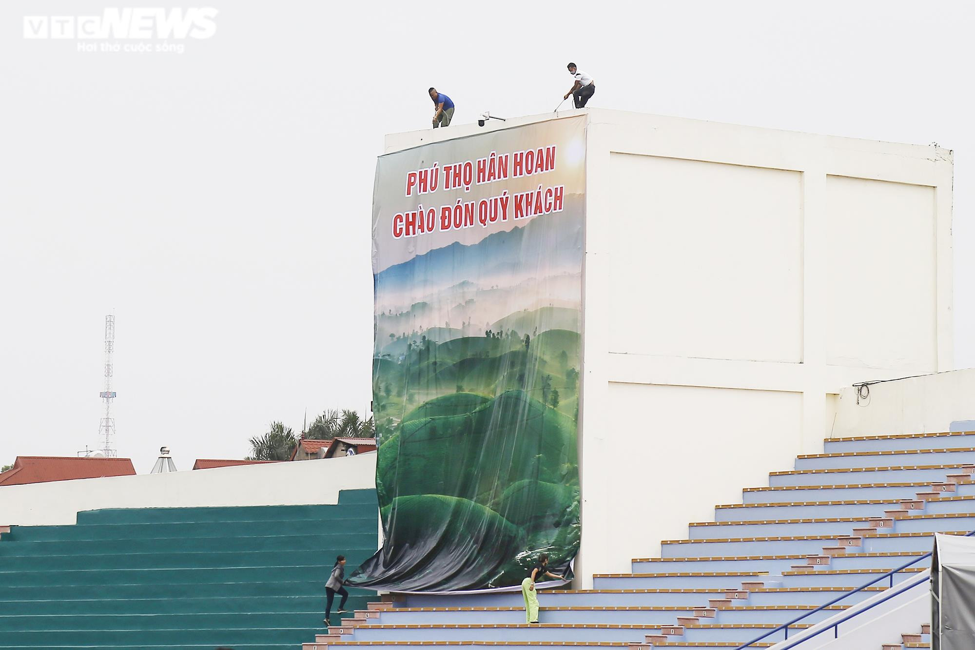 Cận cảnh sân đấu của U23 Việt Nam tại SEA Games 31 - 11