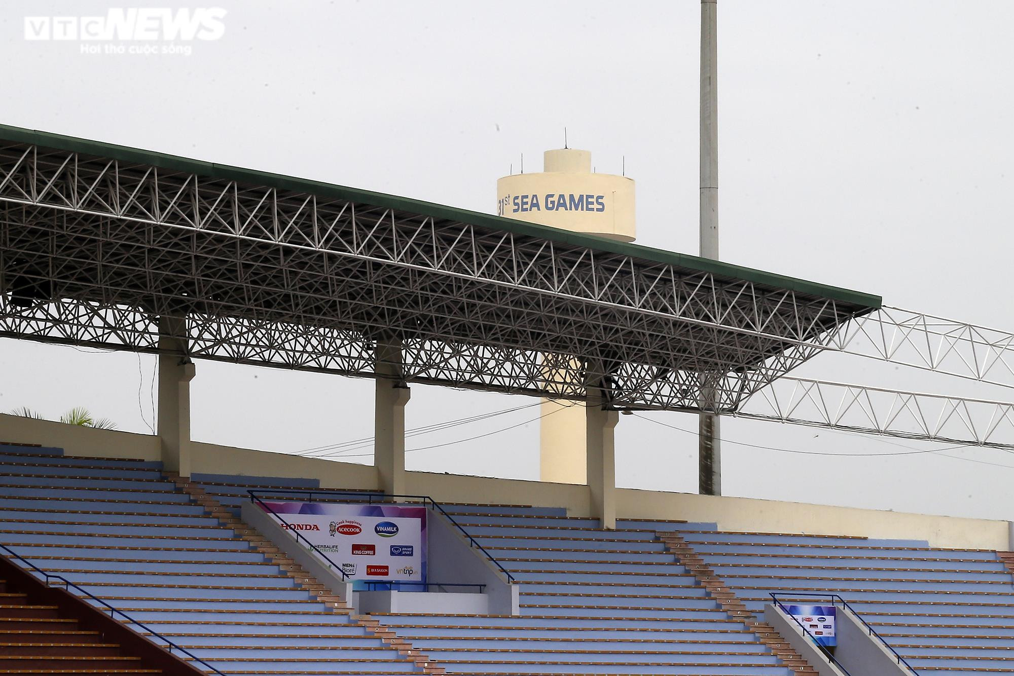 Cận cảnh sân đấu của U23 Việt Nam tại SEA Games 31 - 12