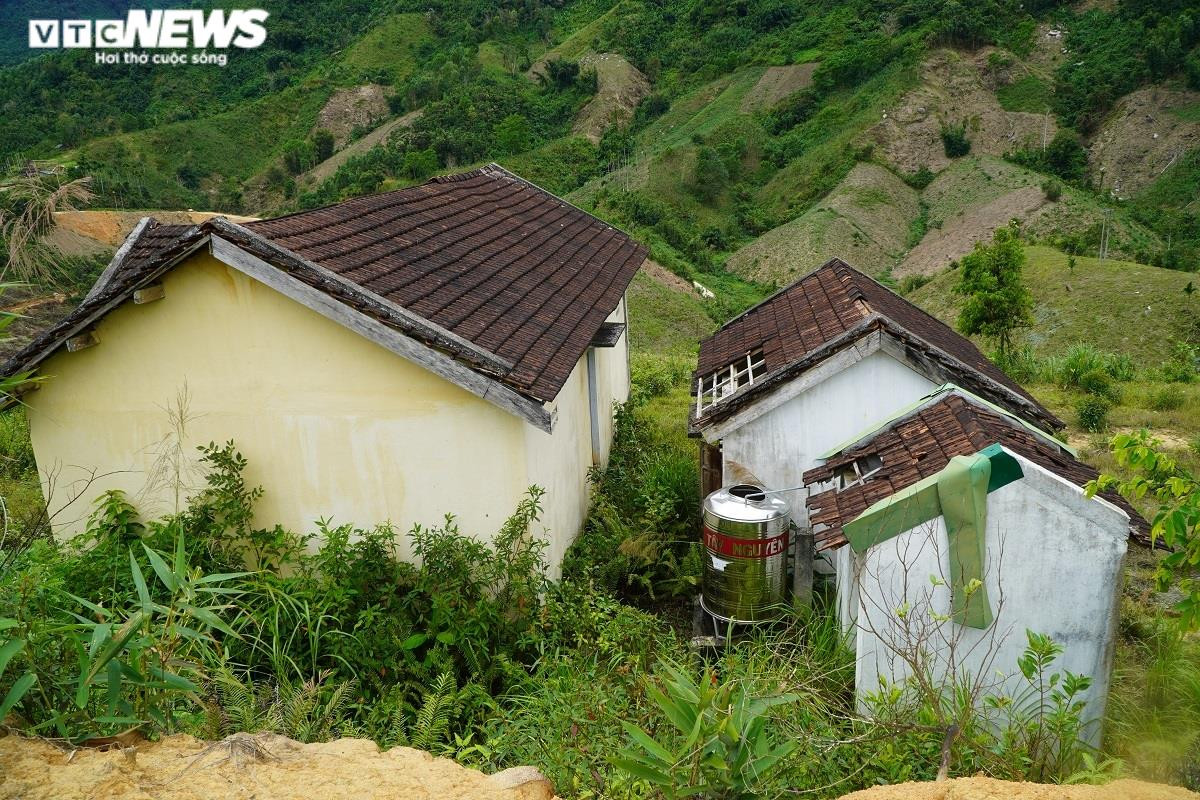 Cận cảnh khu tái định cư hoang phế ở Kon Tum - 12