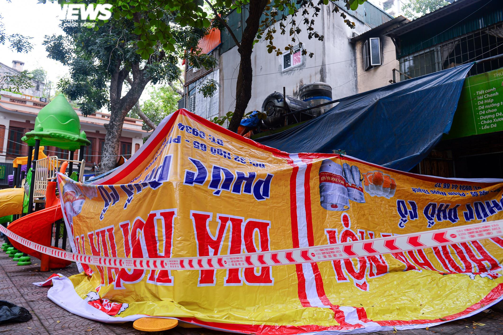 Ảnh: Hiện trường tang thương vụ cháy khiến 5 người chết ở Hà Nội - 11