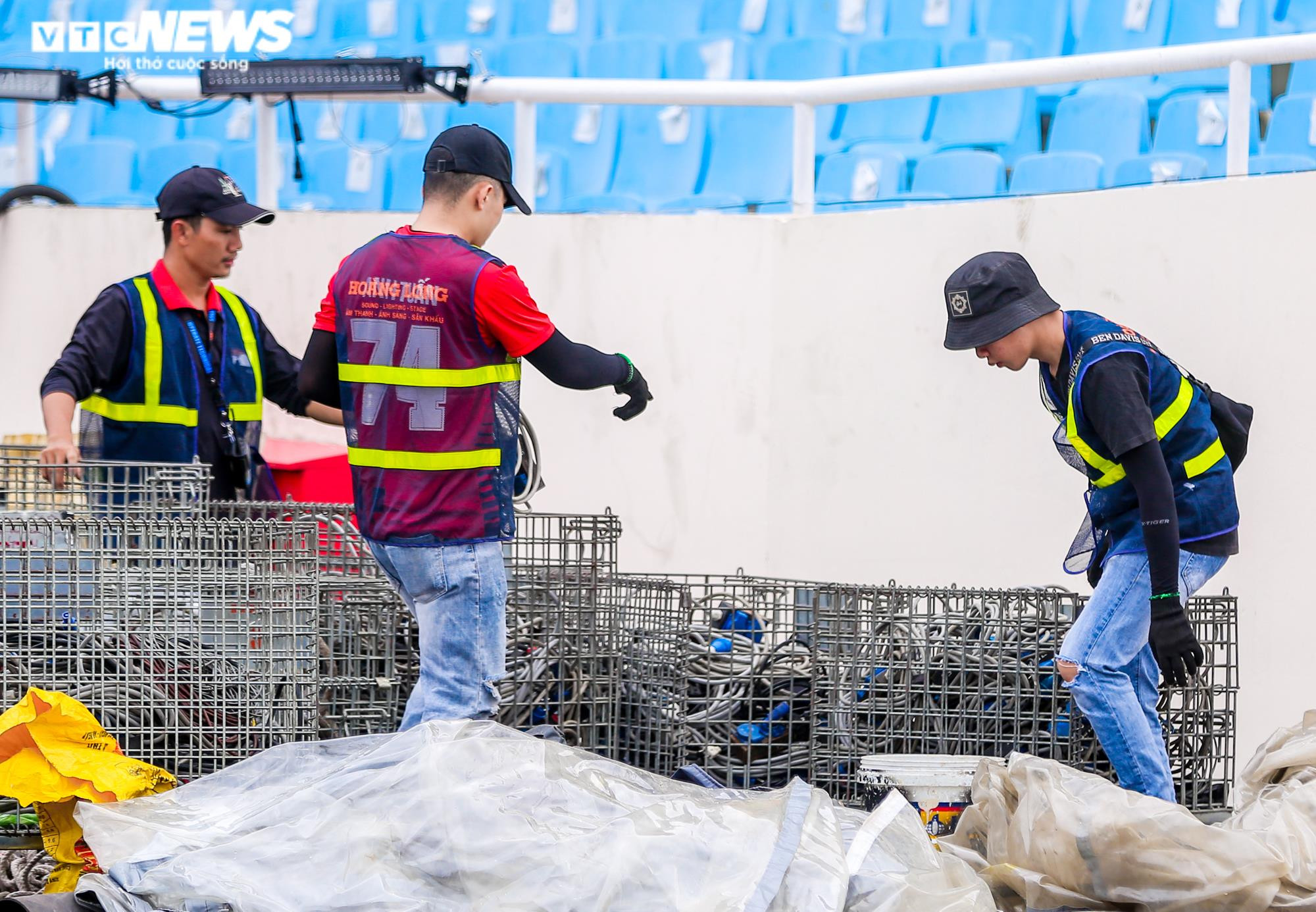 Ảnh: Sân Mỹ Đình trước ngày khai mạc SEA Games 31 - 9