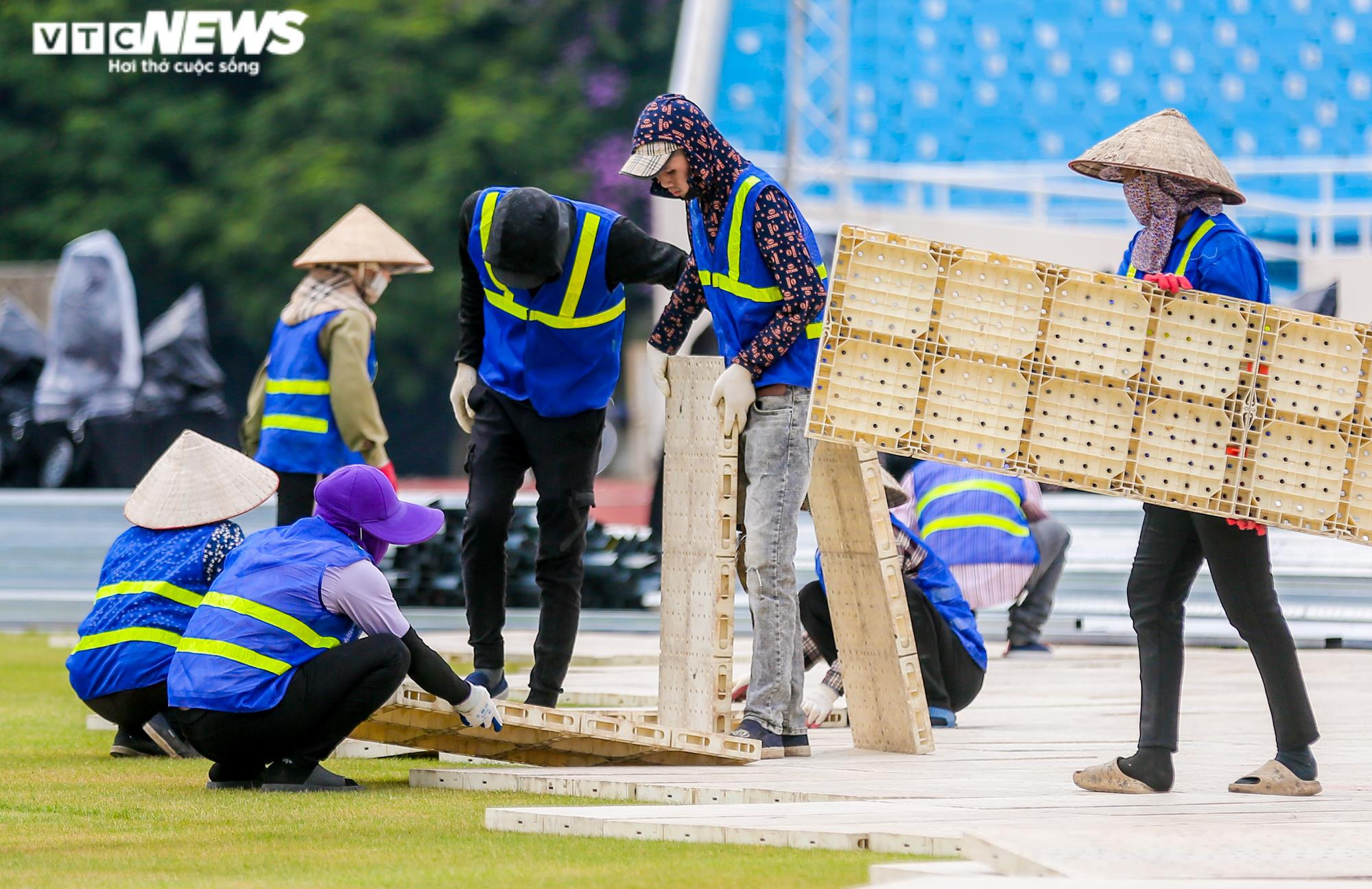 Ảnh: Sân Mỹ Đình trước ngày khai mạc SEA Games 31 - 7
