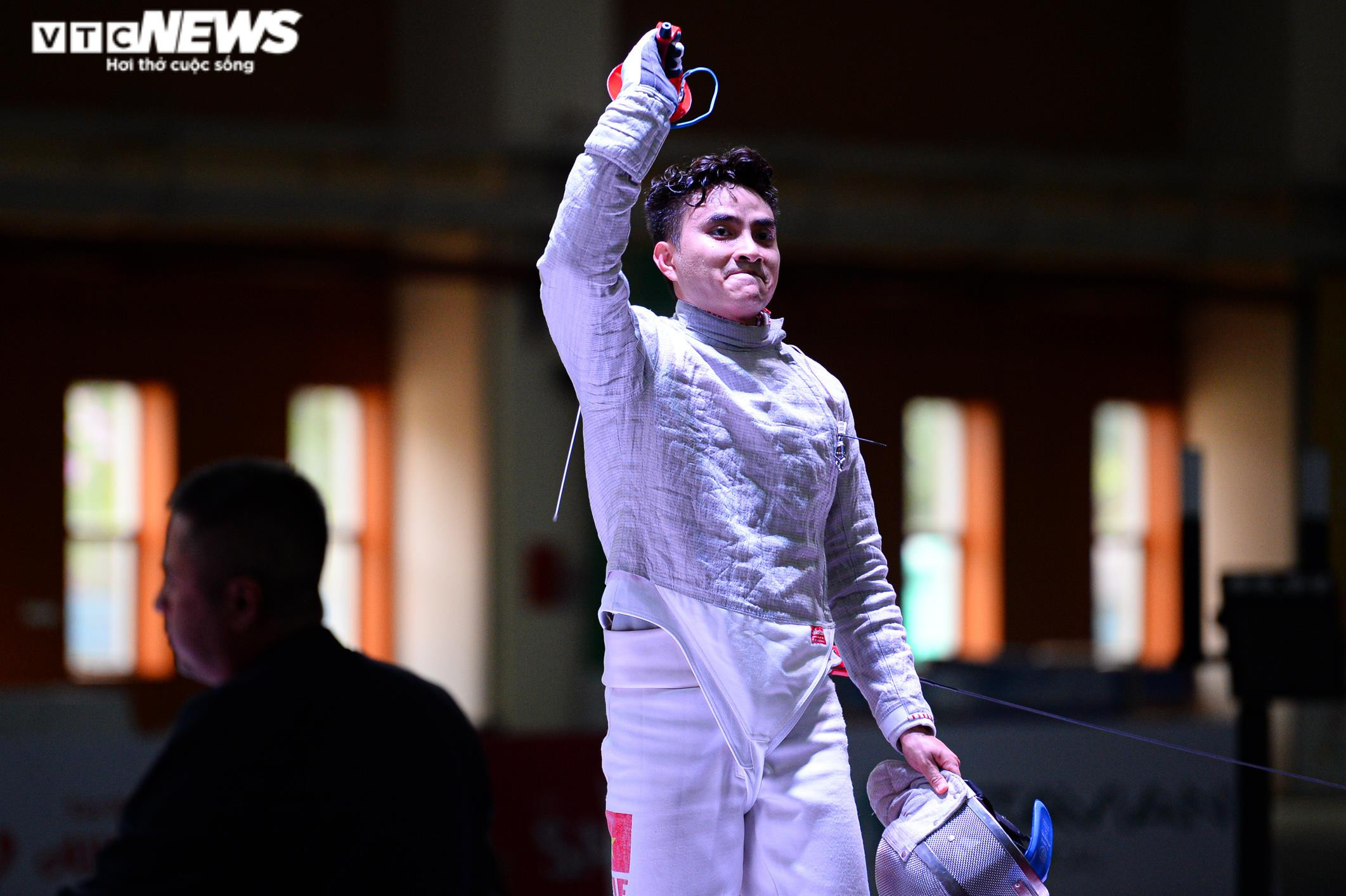 'Độc cô cầu bại' Vũ Thành An rực sáng bầu trời kiếm thuật Đông Nam Á - 5