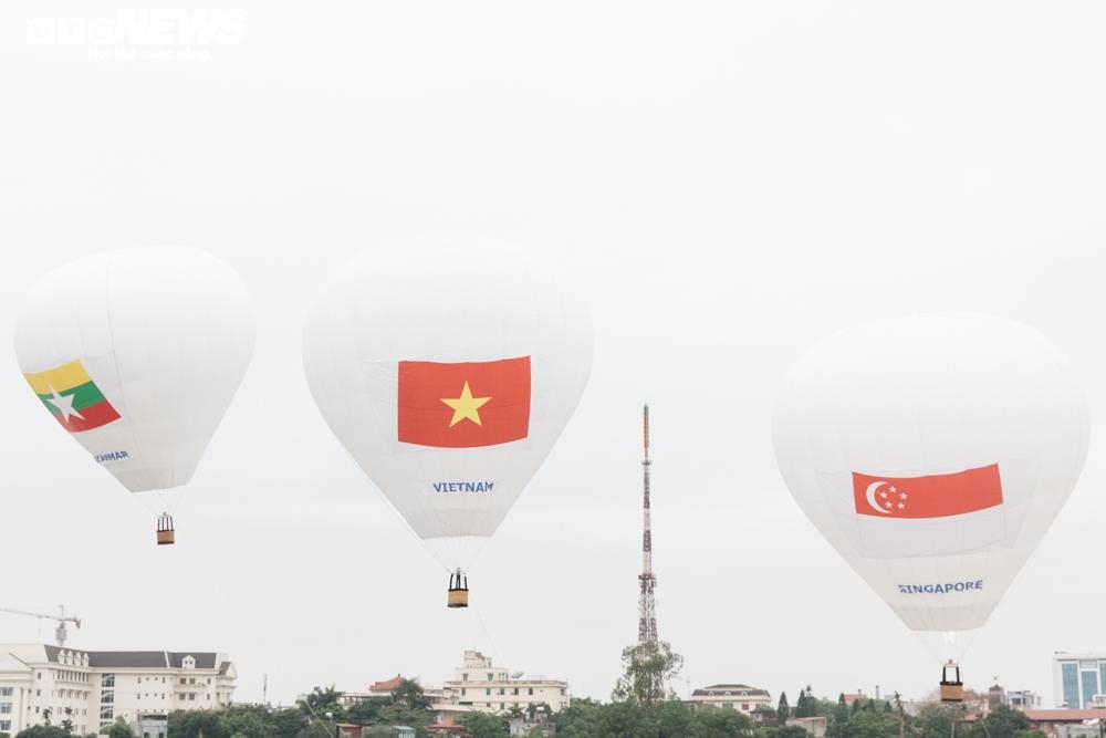 Ảnh: Ngày hội khinh khí cầu đầu tiên tại Hải Dương - 2