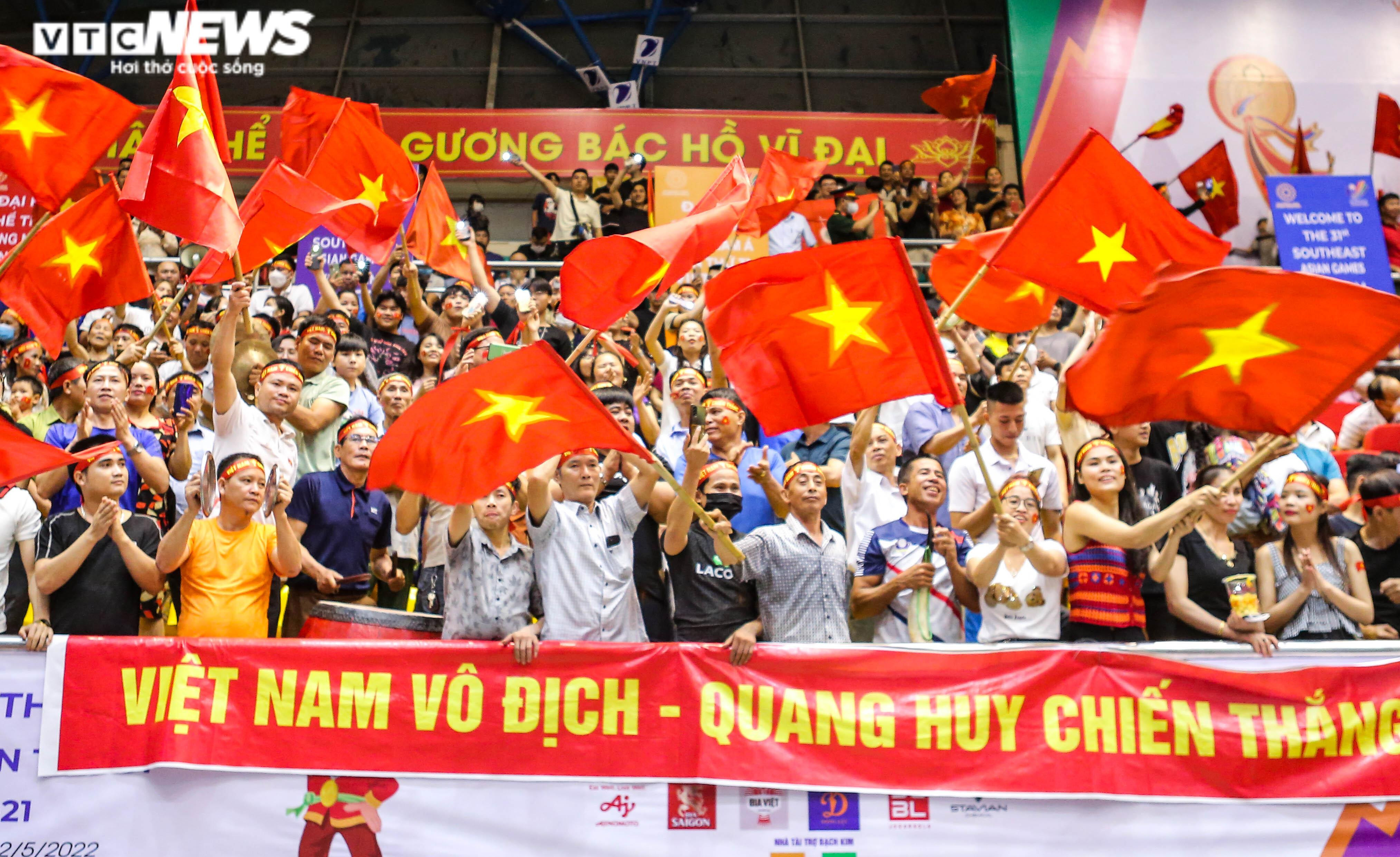 Ảnh: Cơn mưa HCV môn Kickboxing Việt Nam tại SEA Games 31 - 20