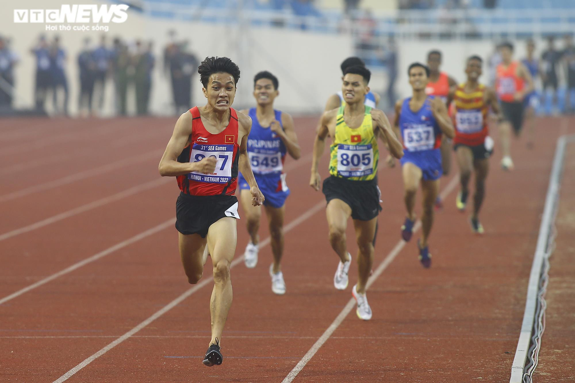 Điền kinh Việt Nam thống trị 3 đường chạy SEA Games 31 - 10