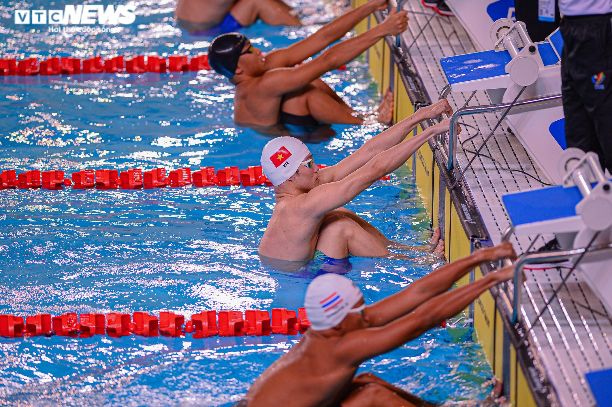 Ảnh: Kình ngư Hưng Nguyên nước rút thần tốc giành HCV SEA Games - 2