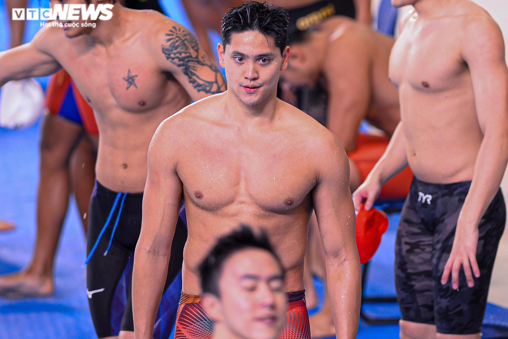 Vẻ đẹp hút hồn của nam thần Joseph Schooling trên đường bơi SEA Games - 2