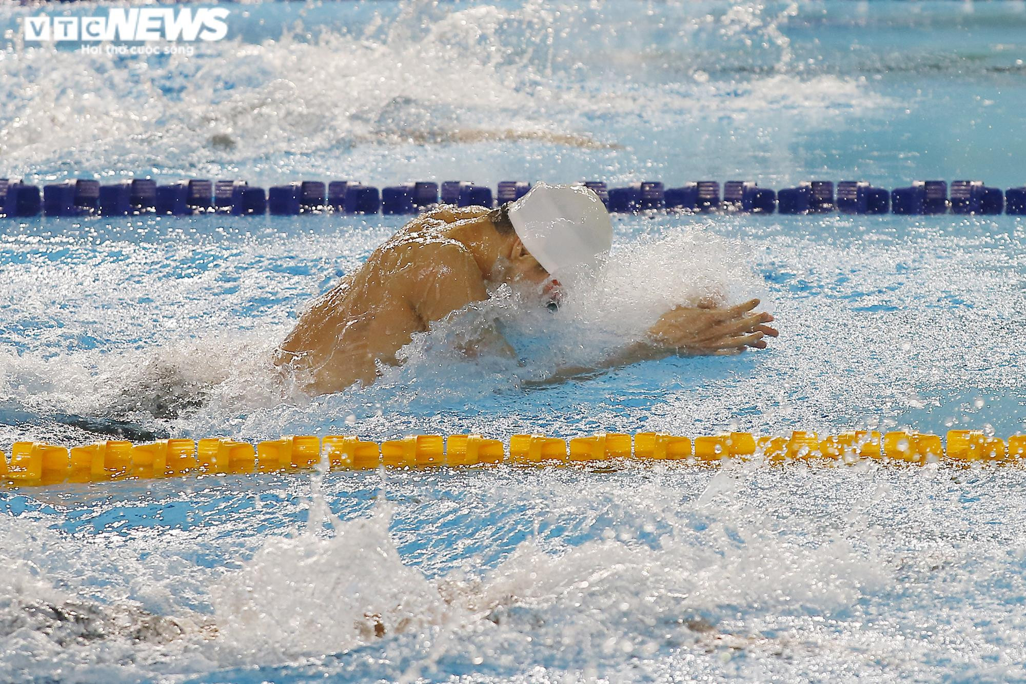 Ngôi sao tuyển bơi Việt Nam nhanh hơn đối thủ 3% giây, giành HCV nghẹt thở - 2