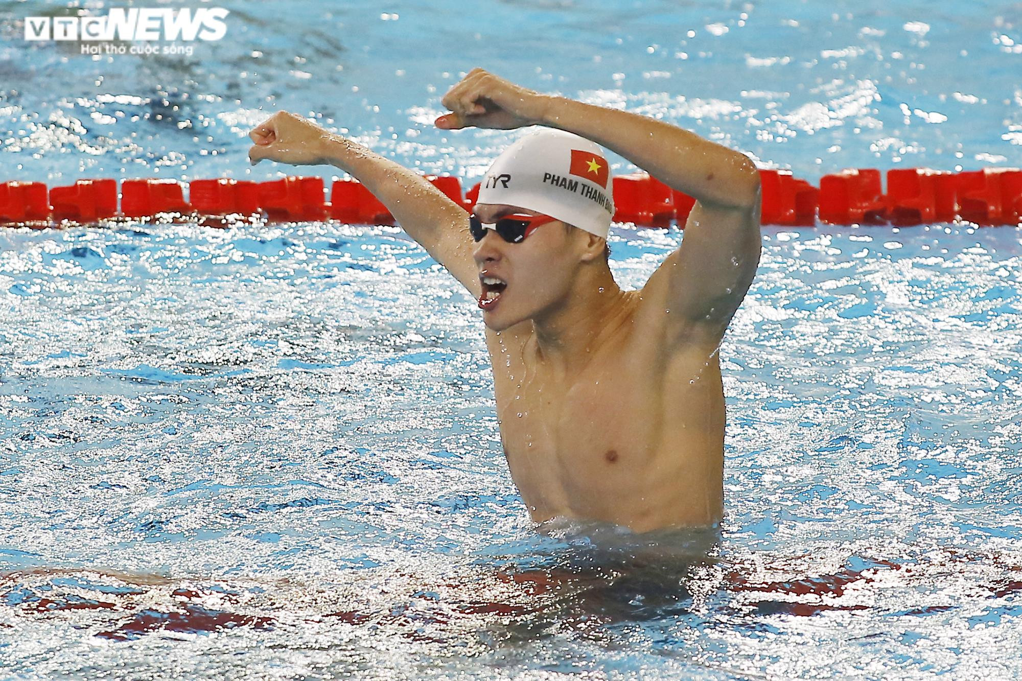 Ngôi sao tuyển bơi Việt Nam nhanh hơn đối thủ 3% giây, giành HCV nghẹt thở - 8