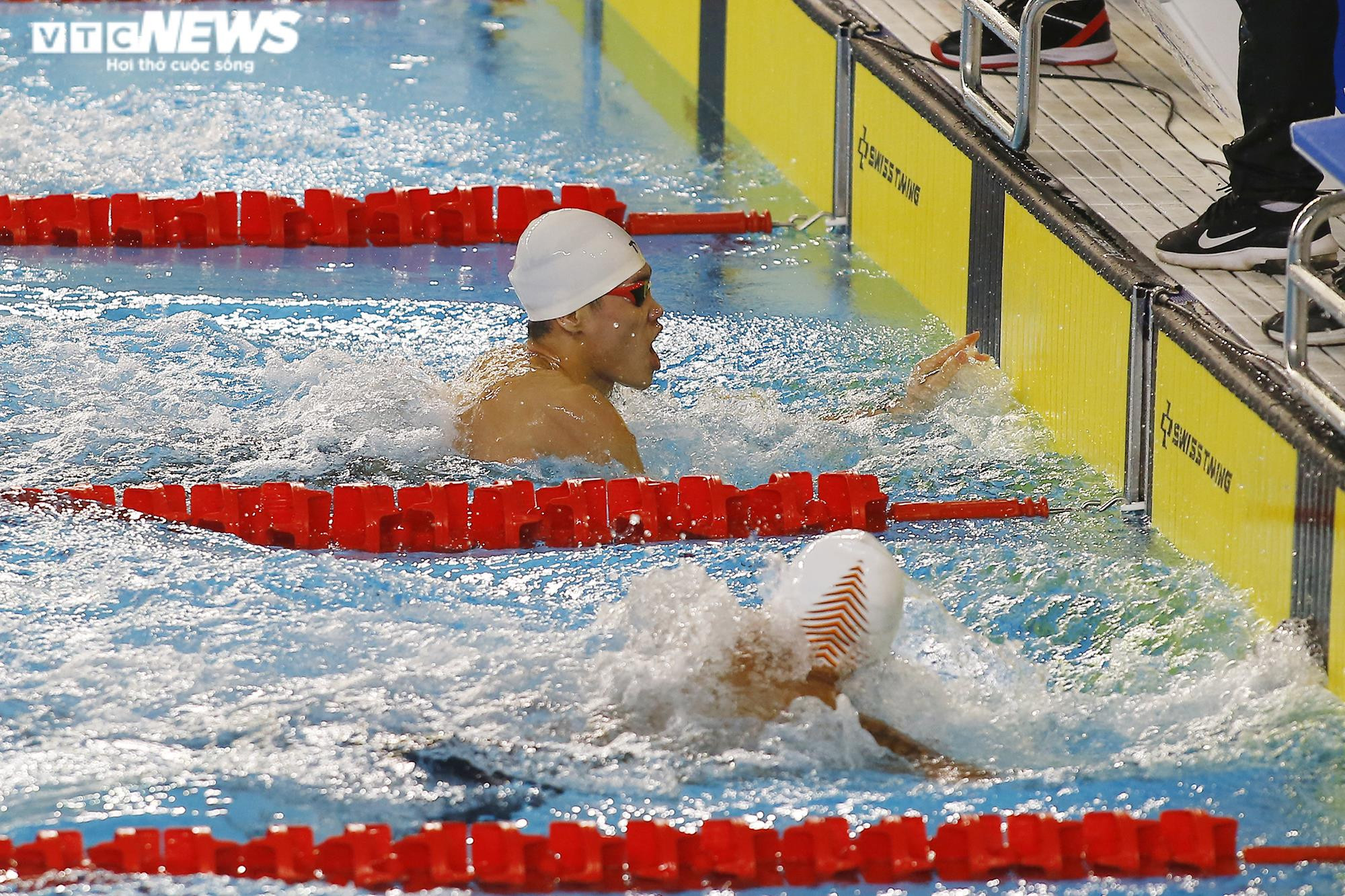 Ngôi sao tuyển bơi Việt Nam nhanh hơn đối thủ 3% giây, giành HCV nghẹt thở - 4