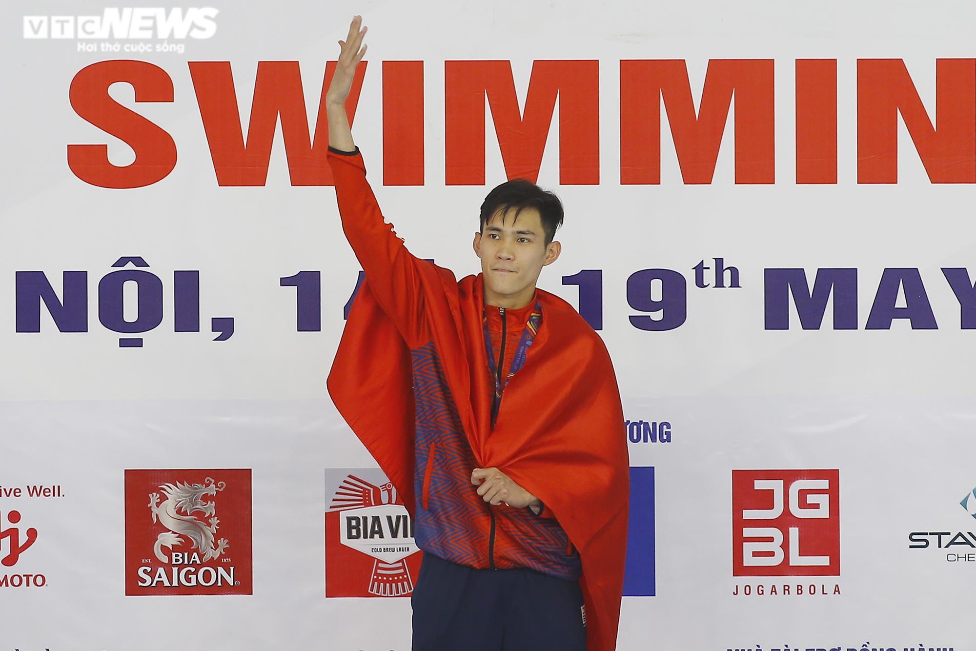 Ngôi sao tuyển bơi Việt Nam nhanh hơn đối thủ 3% giây, giành HCV nghẹt thở - 1