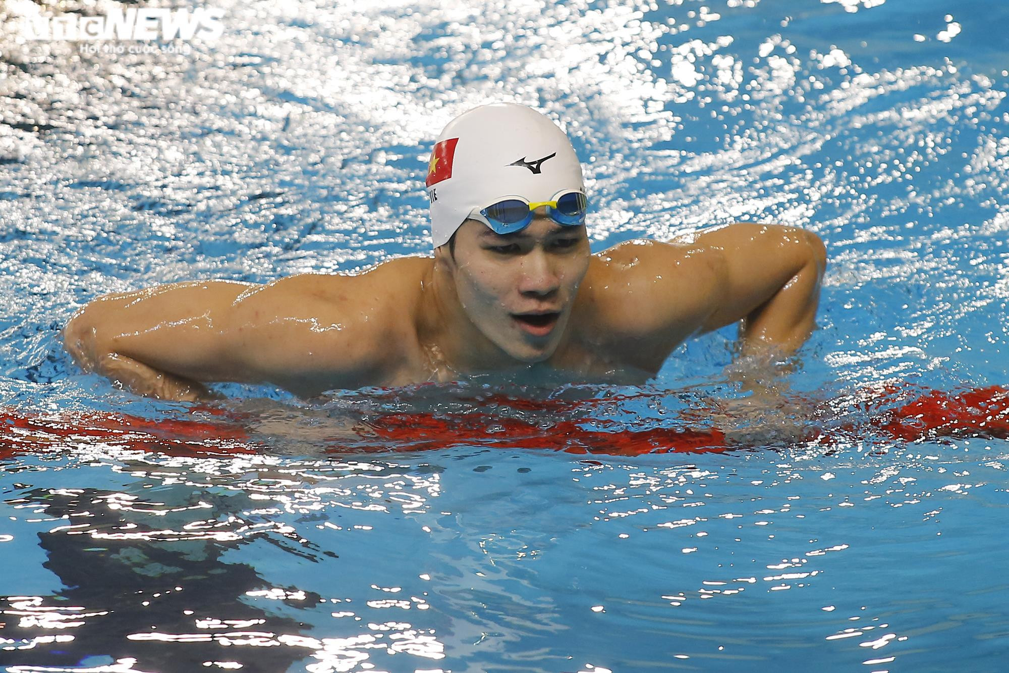 Ngôi sao tuyển bơi Việt Nam nhanh hơn đối thủ 3% giây, giành HCV nghẹt thở - 10