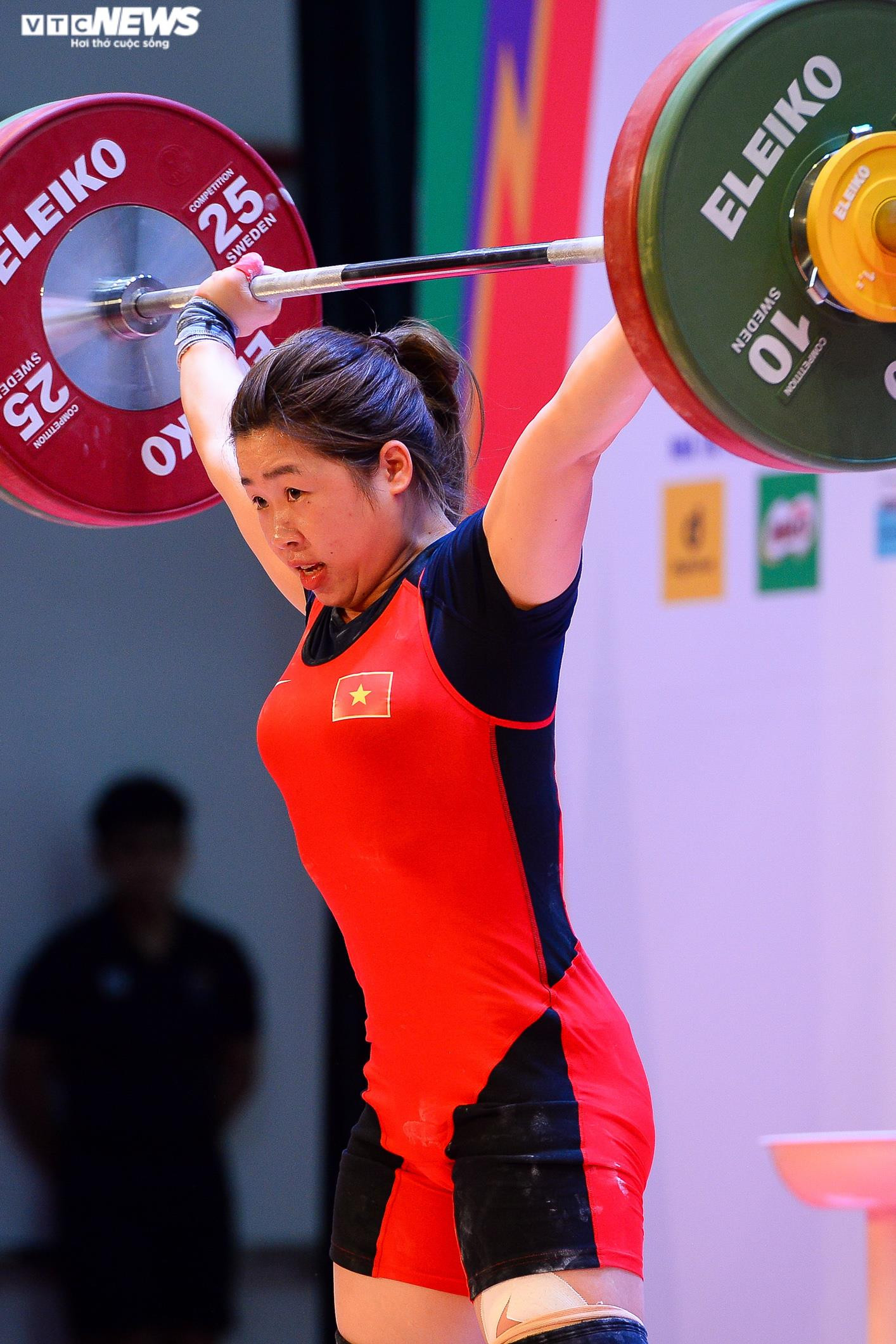 Đô cử Hoàng Thị Duyên vô đối nội dung 59kg, phá kỷ lục SEA Games - 5