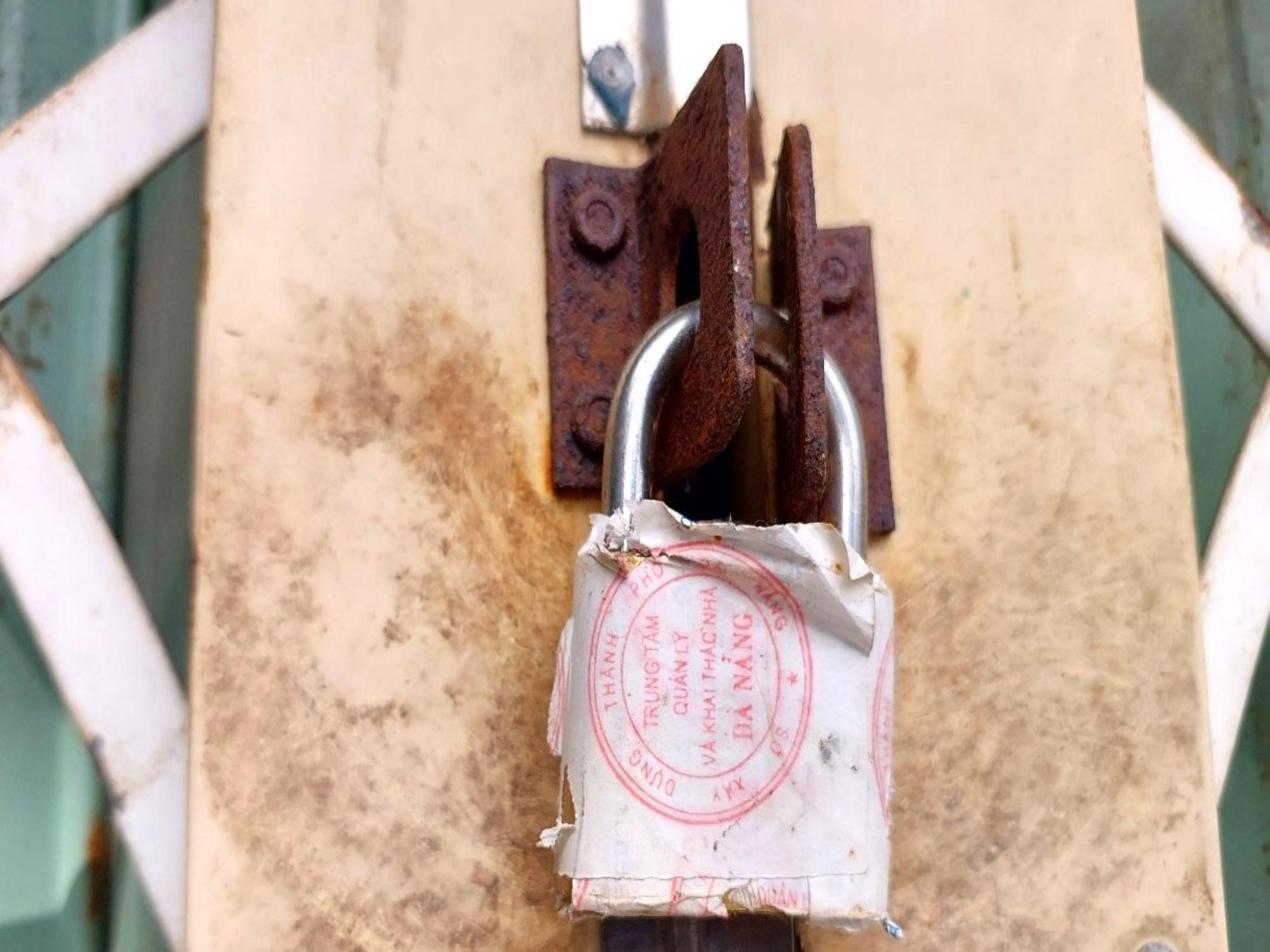 Nỗi khổ của người dân trong khu nhà 'ổ chuột' giữa thành phố Đà Nẵng - 9