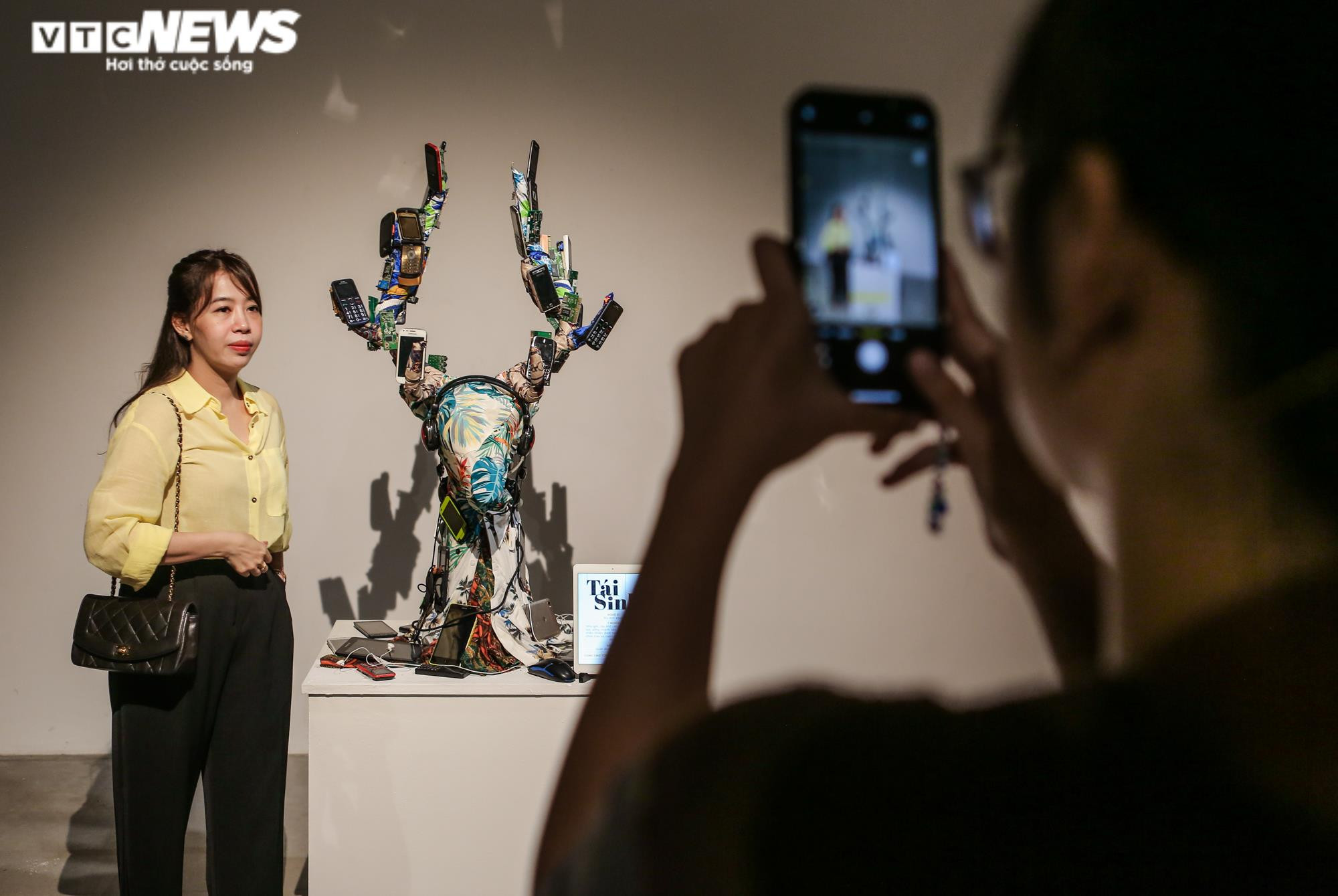 Ảnh: Chiêm ngưỡng những tác phẩm nghệ thuật chế tác từ đồ cũ - 11