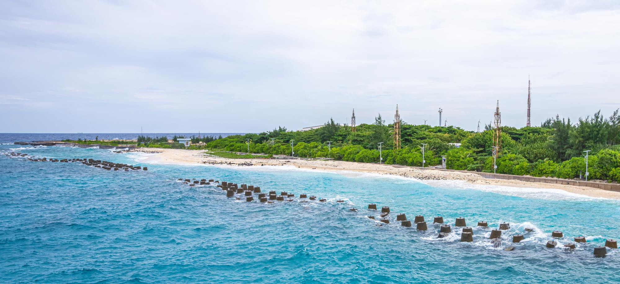 Hành trình 1.000 ngày mang lá cờ Tổ quốc vòng quanh thế giới trở lại Trường Sa - 5