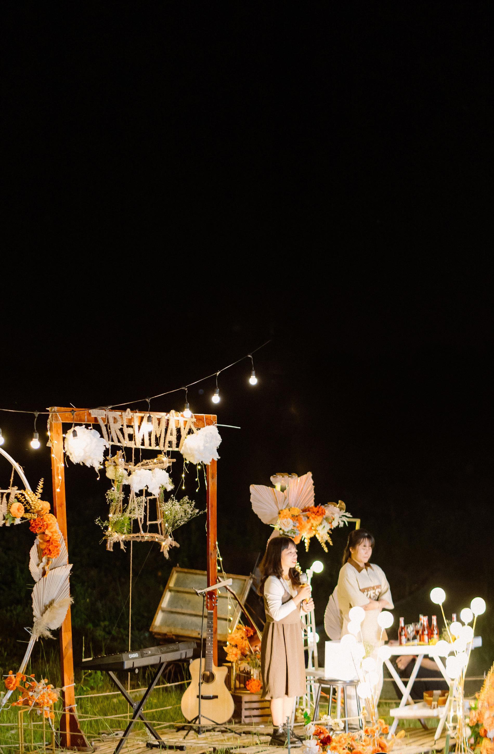 Học sinh Gia Lai thực hiện bộ ảnh kỷ yếu trong liveshow ca nhạc - 3