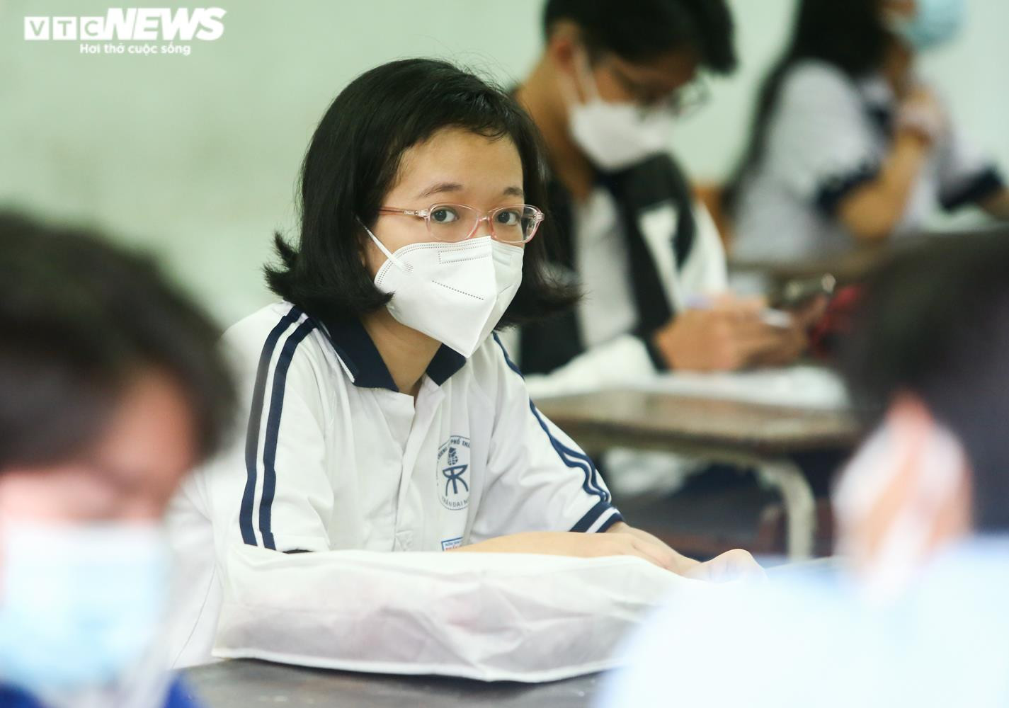 Hơn 1 triệu thí sinh cả nước làm thủ tục dự thi tốt nghiệp THPT 2022 - 20