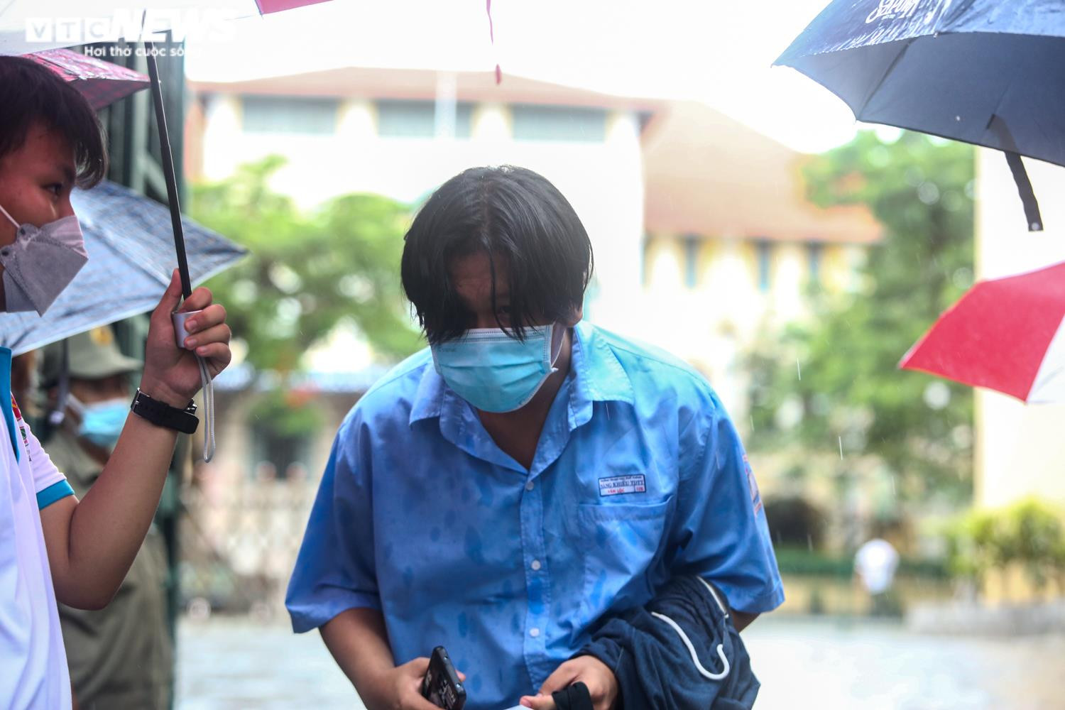 Hơn 1 triệu thí sinh cả nước làm thủ tục dự thi tốt nghiệp THPT 2022 - 23