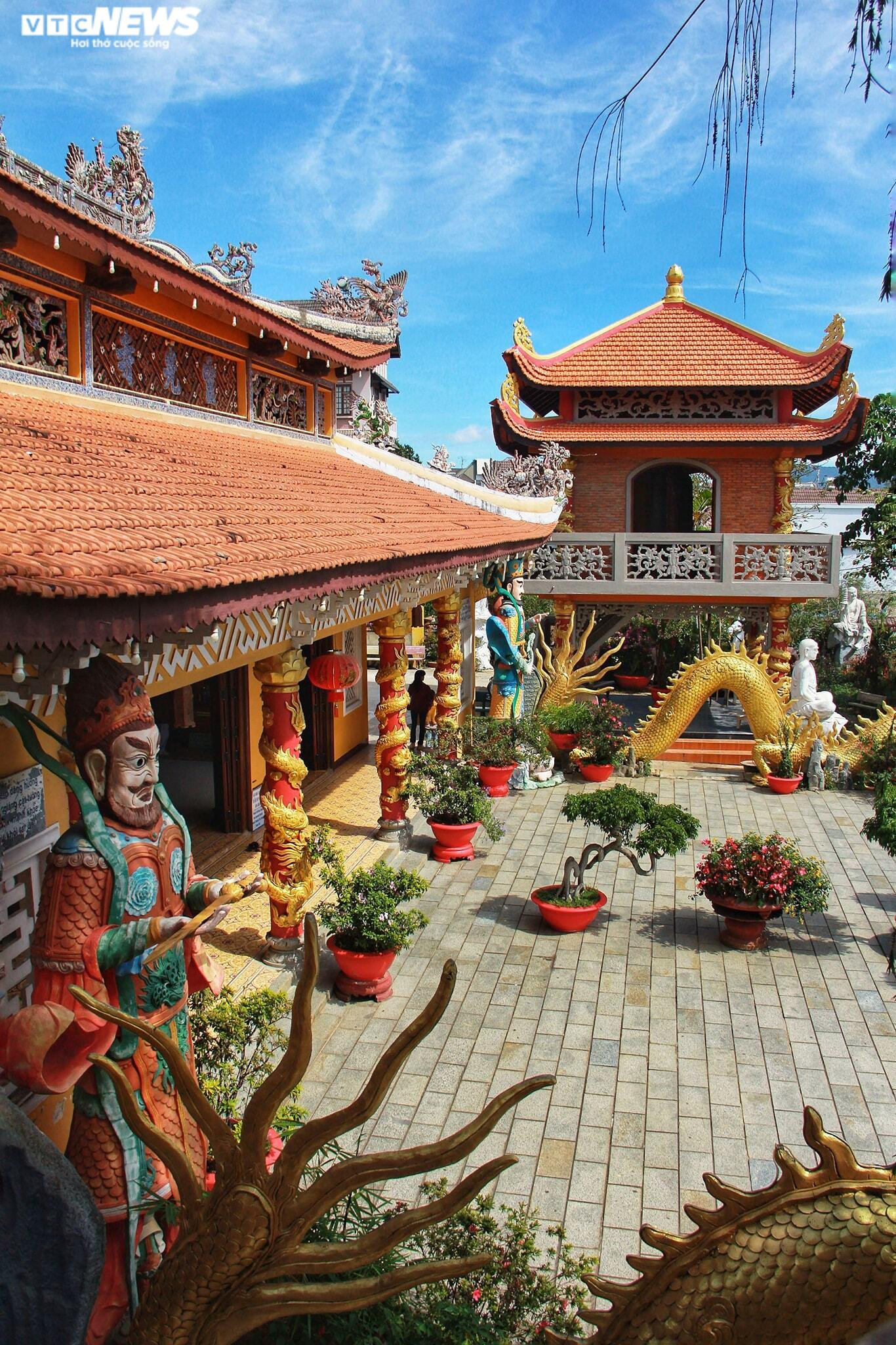 Ảnh: Kiến trúc độc đáo của ngôi chùa cổ đầu tiên ở Đà Lạt - 5