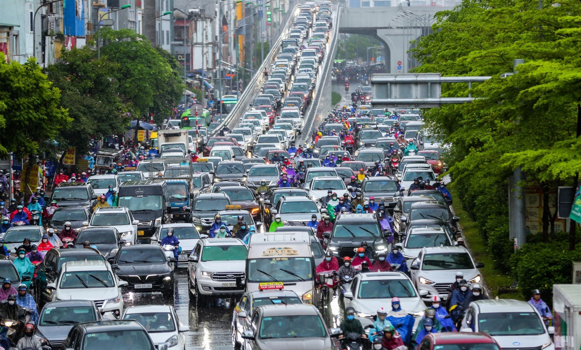 5 vấn đề chờ tân Chủ tịch UBND TP Hà Nội Trần Sỹ Thanh giải quyết - 2