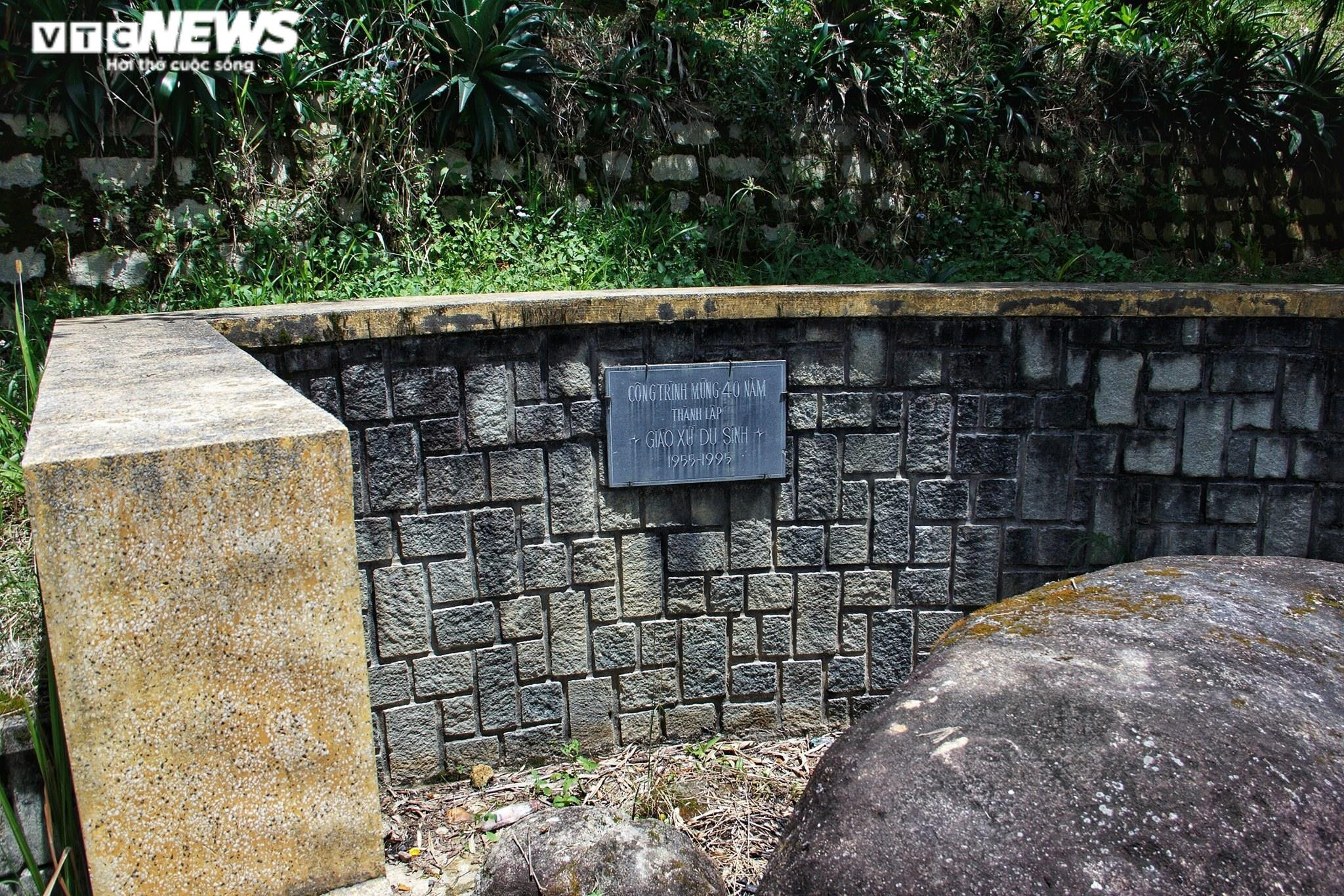 Ảnh: Chiêm ngưỡng kiến trúc độc đáo của nhà thờ Du Sinh, Đà Lạt - 12