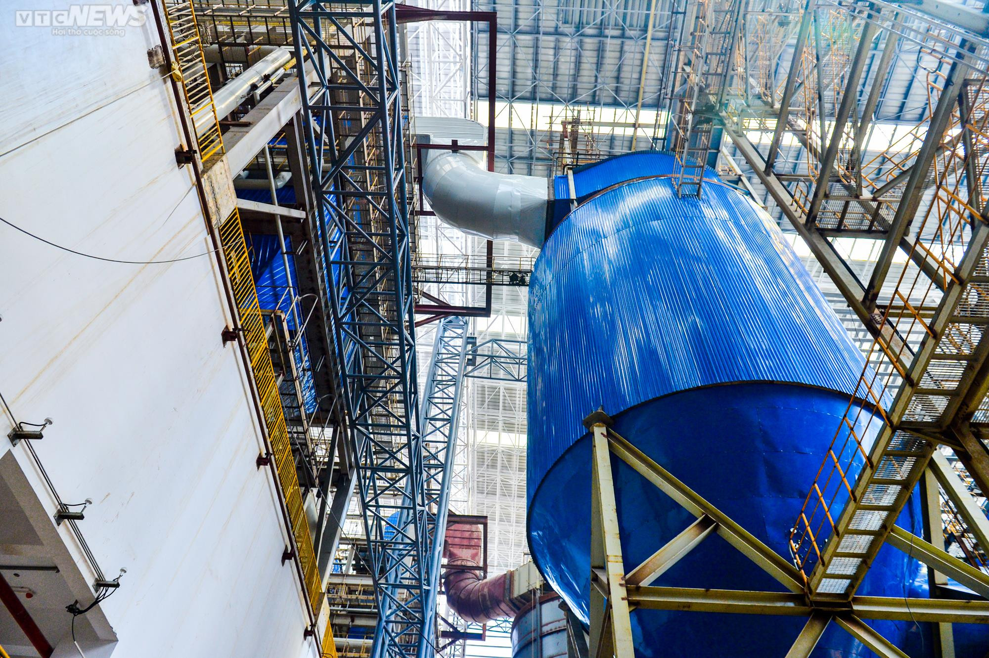 Ảnh: Bên trong nhà máy điện rác lớn nhất Việt Nam vừa đi vào hoạt động - 11