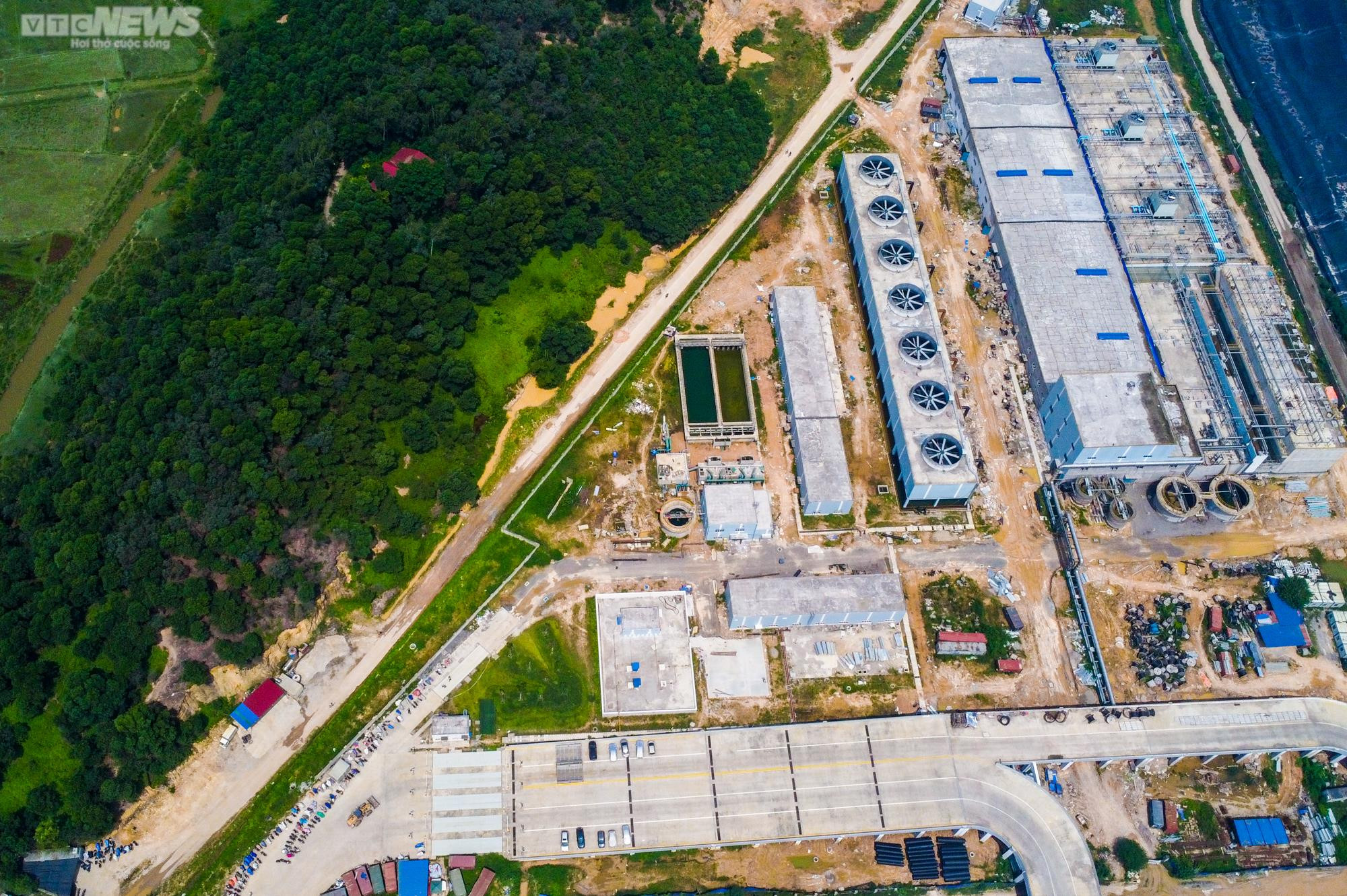 Ảnh: Bên trong nhà máy điện rác lớn nhất Việt Nam vừa đi vào hoạt động - 3