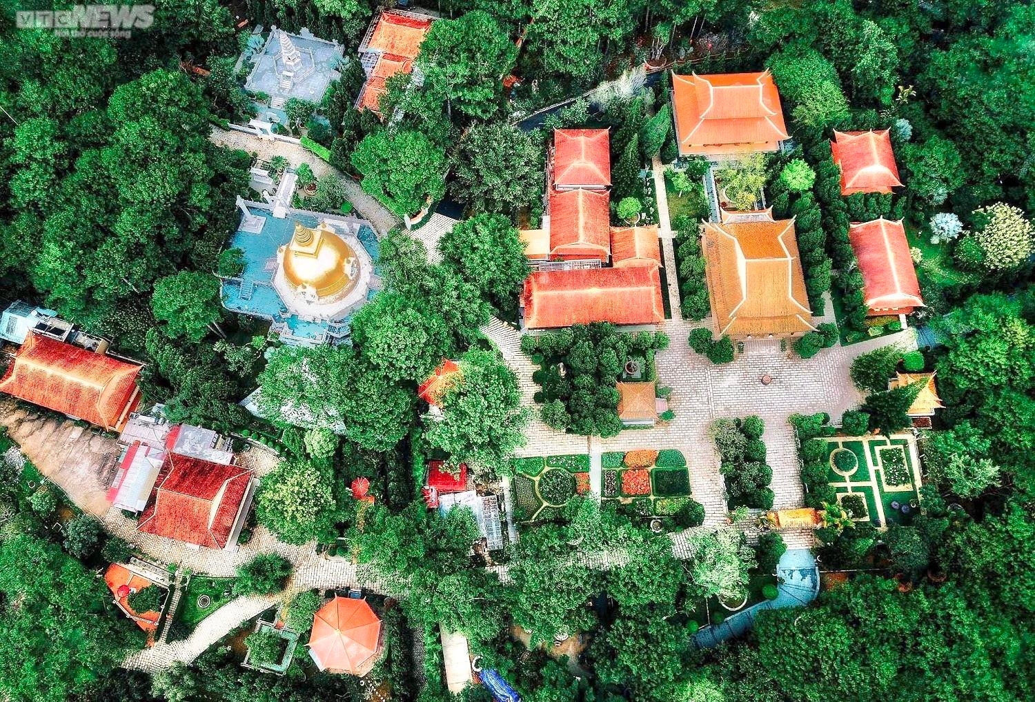 Ảnh: Chiêm ngưỡng Thiền viện Trúc Lâm Đà Lạt, ngôi chùa đẹp tựa tiên cảnh - 14