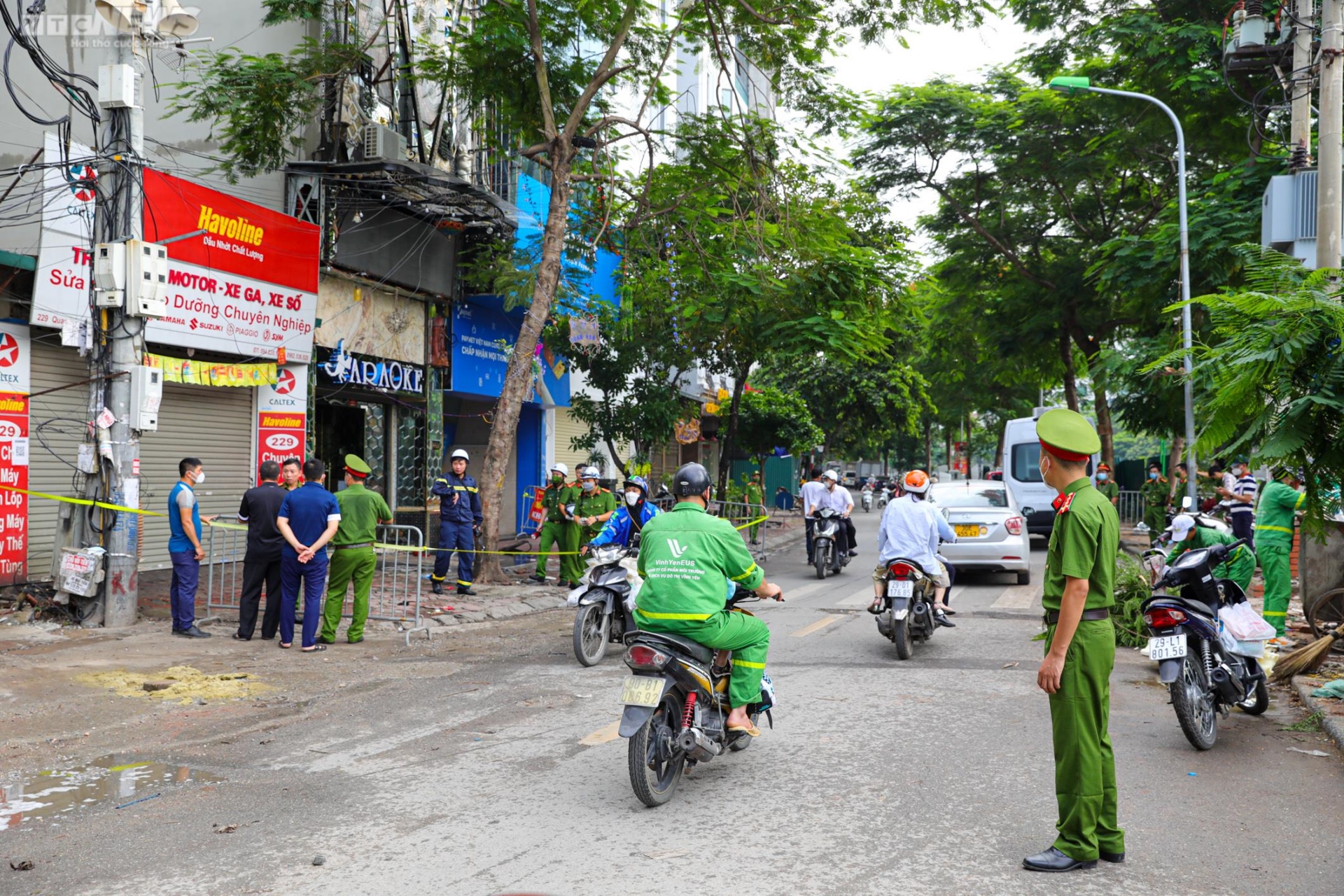 Ảnh: Khám nghiệm hiện trường vụ cháy khiến 3 cảnh sát PCCC hy sinh - 8