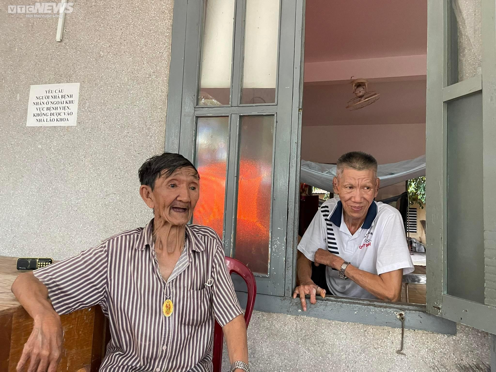 Ký ức đau thương trong ngôi làng từng bị người đời hắt hủi - 8