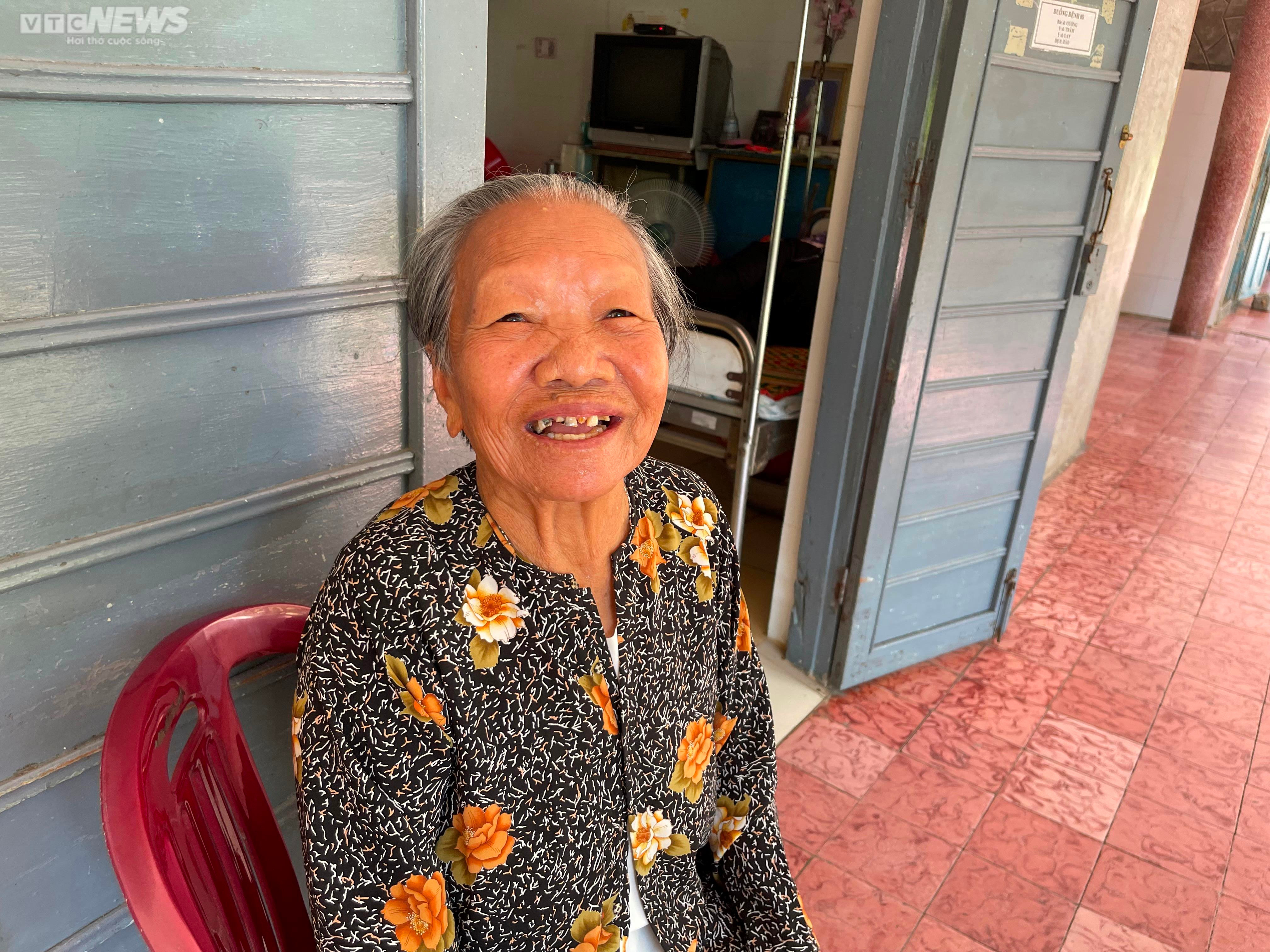 Ký ức đau thương trong ngôi làng từng bị người đời hắt hủi - 9