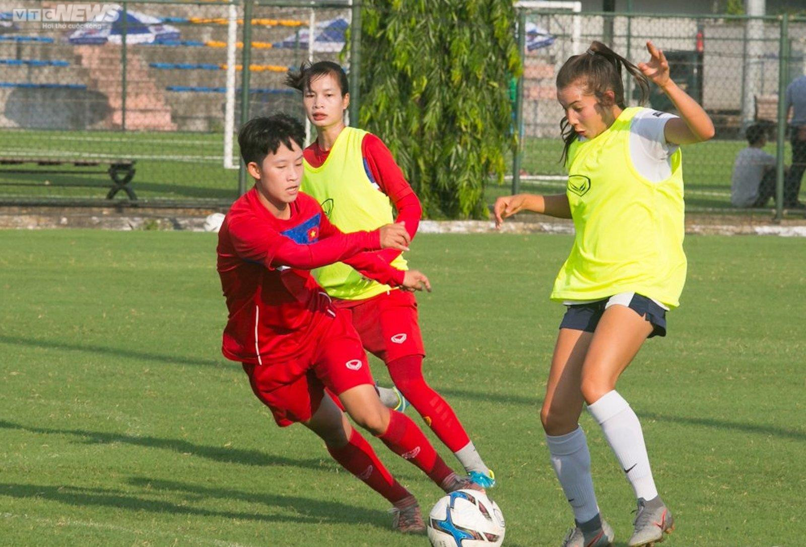 HLV Mai Đức Chung: Cánh cửa ĐTQG luôn rộng mở với cầu thủ Việt kiều - 3