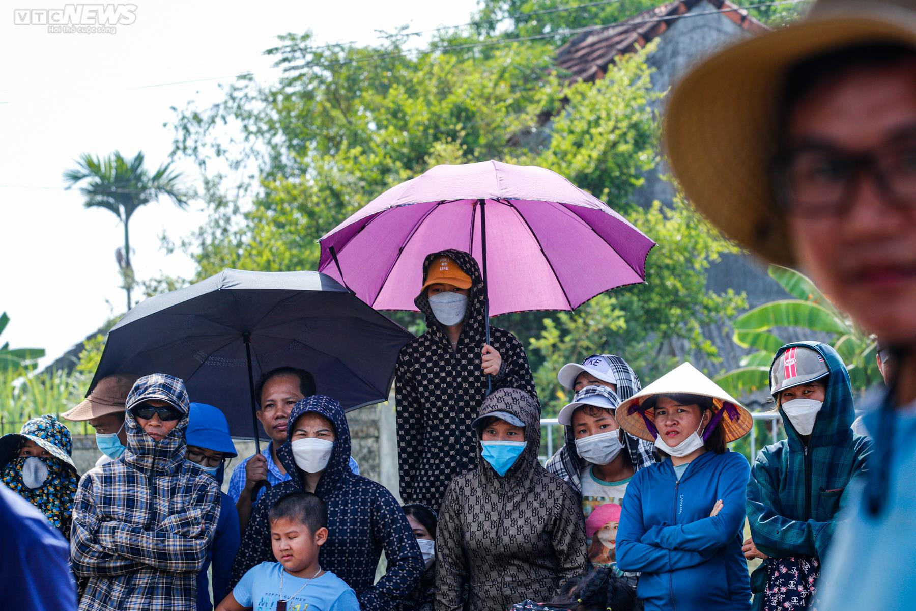 Ảnh: Nghìn người tham dự hội đấu vật độc đáo nhất Hà Tĩnh - 13