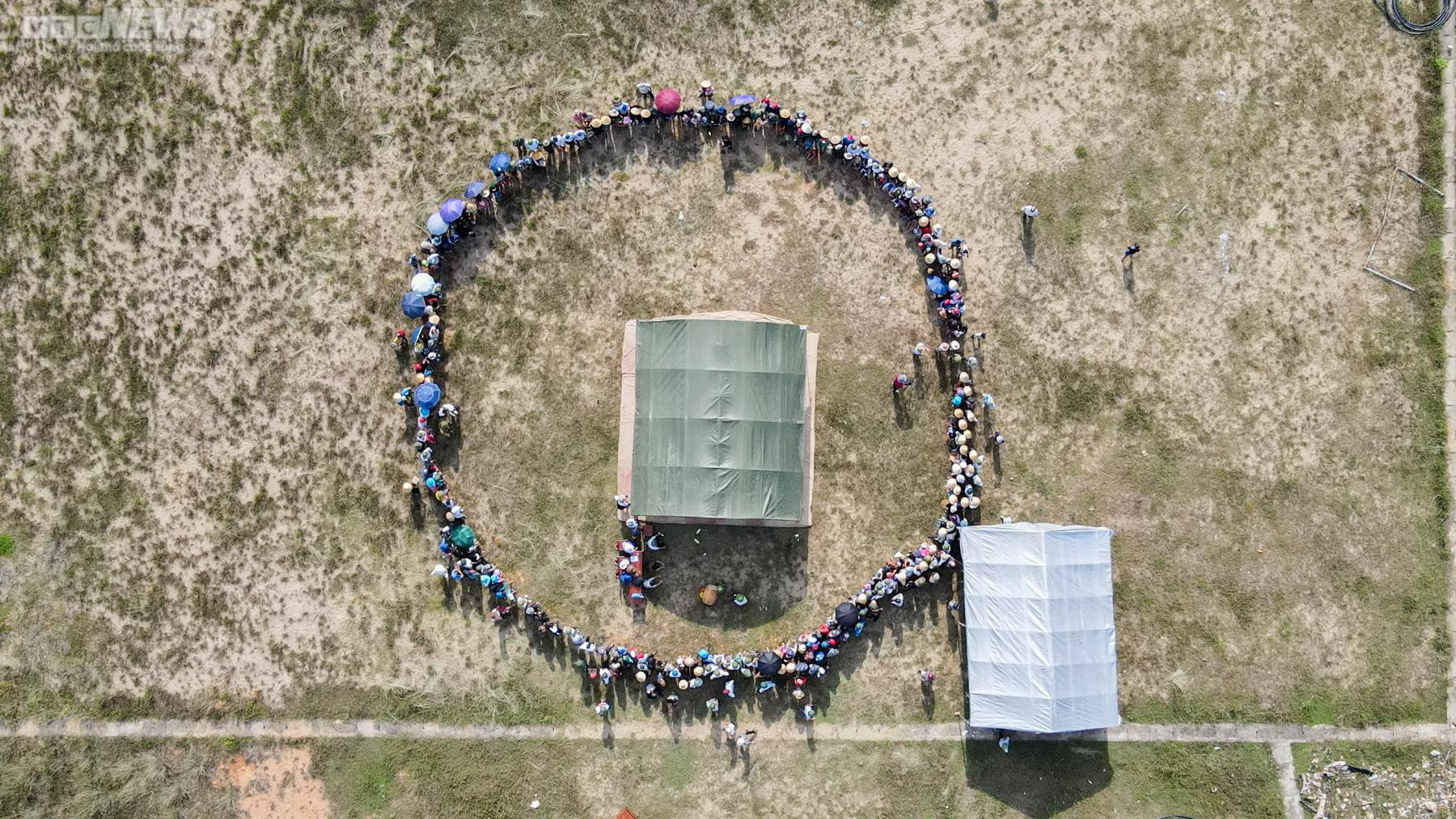 Ảnh: Nghìn người tham dự hội đấu vật độc đáo nhất Hà Tĩnh - 14