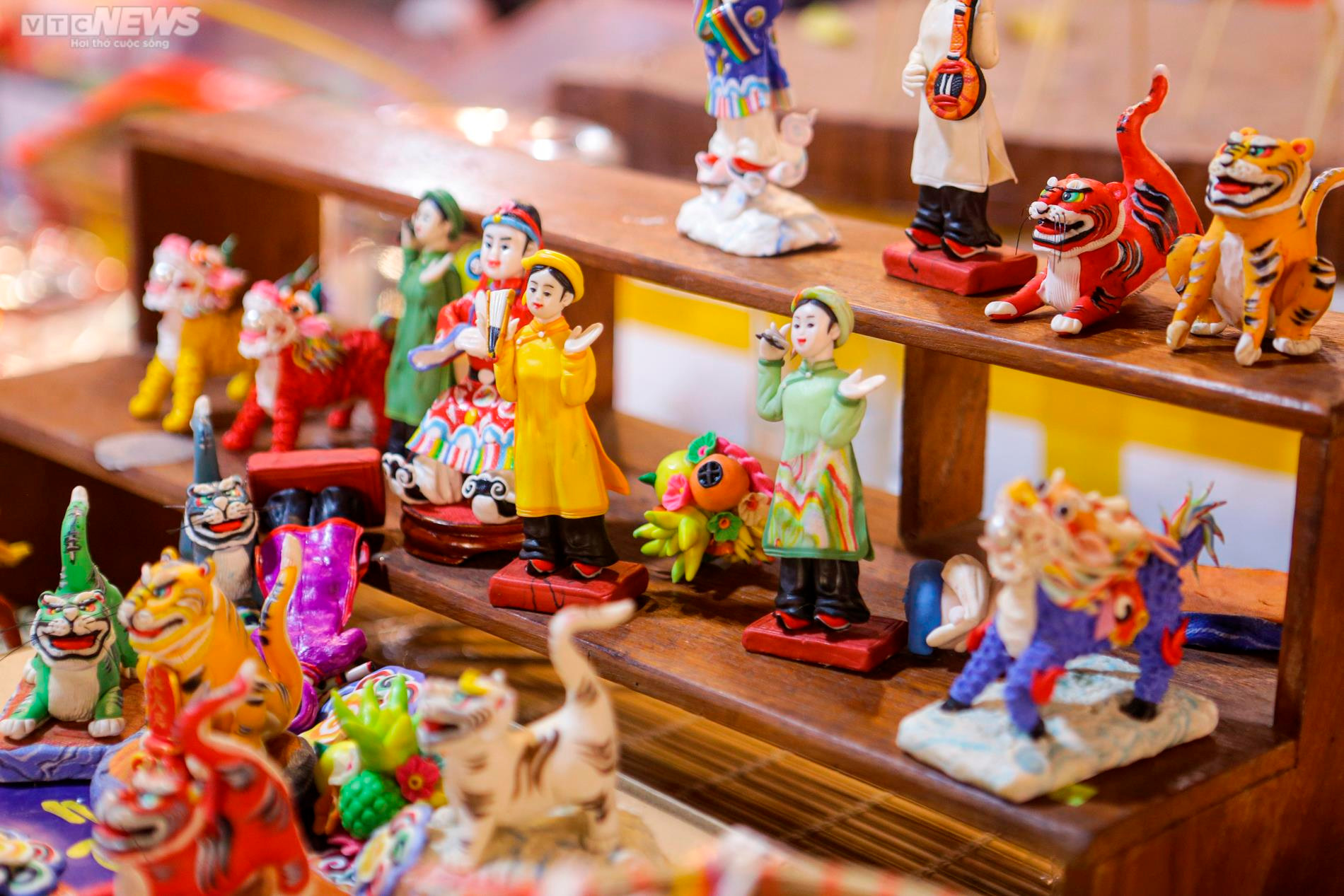 8X kiếm tiền triệu mỗi ngày nhờ hồi sinh món đồ chơi Trung thu truyền thống - 6