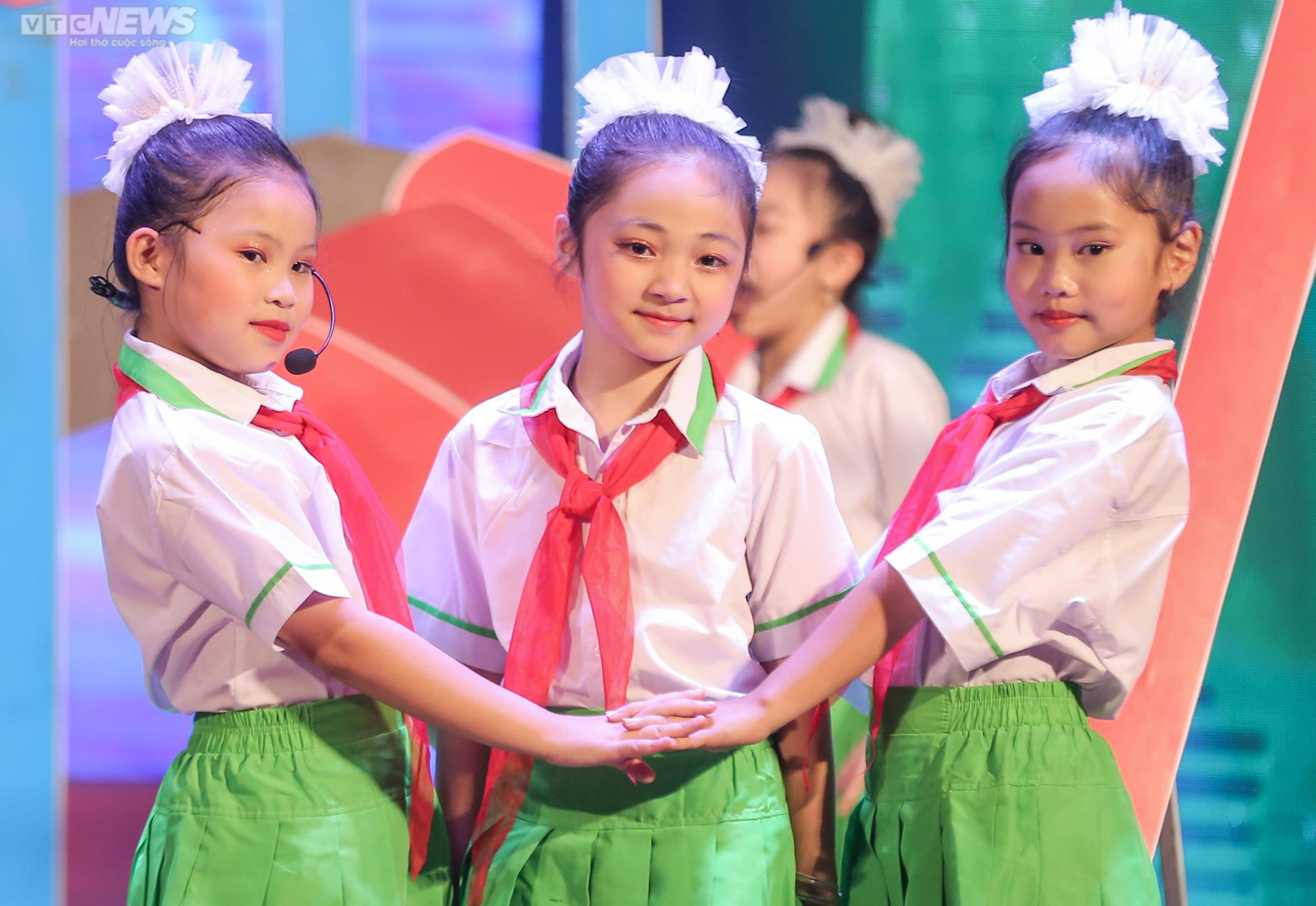 Sôi động Gala ‘Giai điệu Sơn ca 2022’ - 5